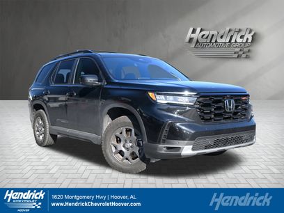 Used 2025 Honda Pilot TrailSport