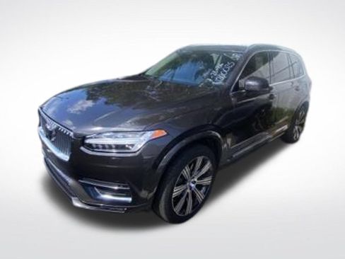 Used 2024 Volvo XC90 B6 Plus w/ Protection Package Premier AWD/4WD image 2