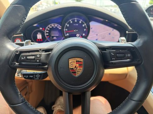 Used 2023 Porsche Panamera 4 Platinum Edition AWD/4WD image 17