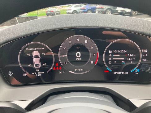 Used 2025 Porsche Panamera 4 AWD/4WD image 21