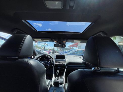 Used 2020 Mitsubishi Eclipse Cross SEL FWD image 19