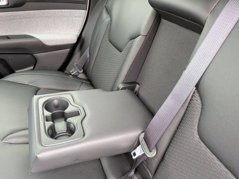 New 2026 Jeep Compass Latitude AWD/4WD image 34