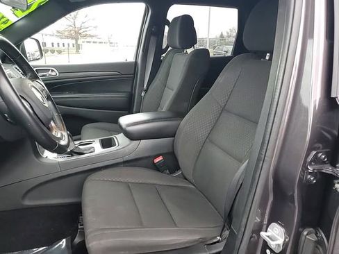 Used 2021 Jeep Grand Cherokee Laredo image 10