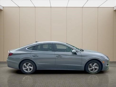 Used 2023 Hyundai Sonata SE FWD image 10