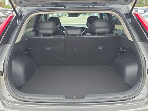 New 2026 Kia Niro EX FWD image 10