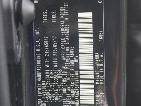 Used 2025 Toyota Corolla Cross L FWD image 24