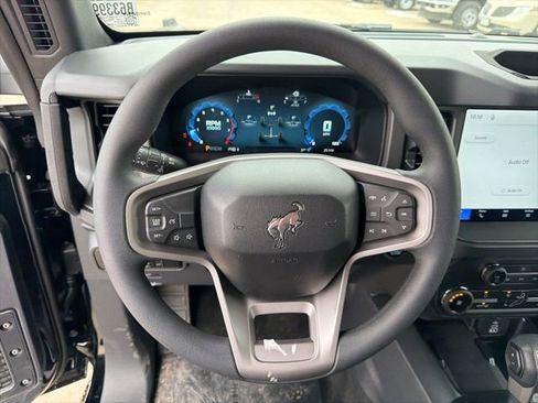 New 2026 Ford Bronco 4-Door image 21