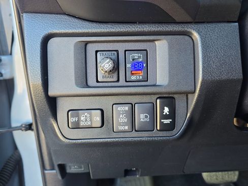 Used 2019 Toyota Tacoma TRD Off-Road image 14