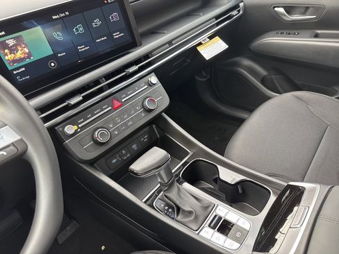 New 2026 Hyundai Tucson SE image 28