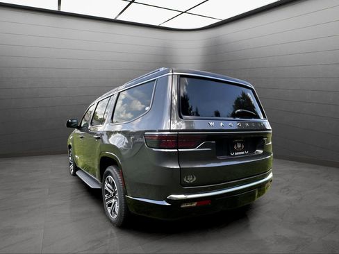 New 2024 Jeep Wagoneer 4WD w/ Premium Group I image 4