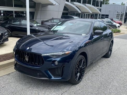 New 2024 Maserati Levante Trofeo image 2