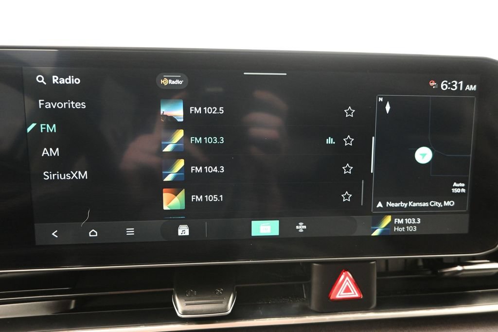 Certified 2026 Kia Carnival EX FWD image 18