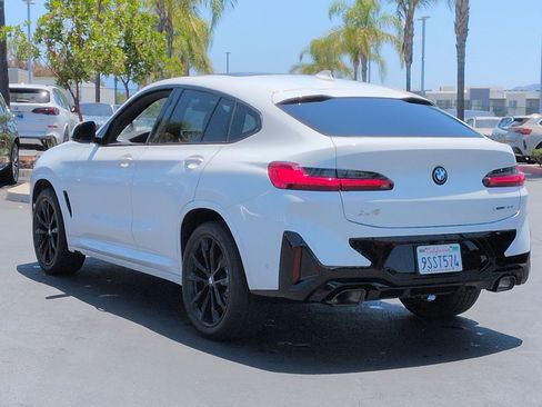 Used 2025 BMW X4 xDrive30i w/ Premium Package AWD/4WD image 8