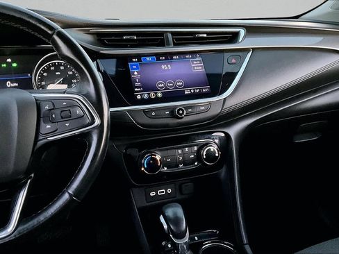 Used 2022 Buick Encore GX Preferred w/ Cold Weather Comfort Package FWD image 10