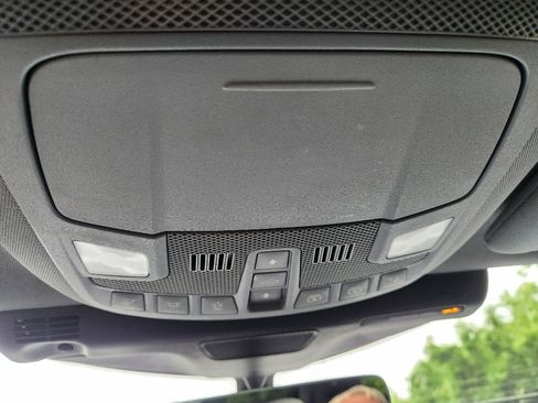 Certified 2022 Lincoln Nautilus Reserve image 39