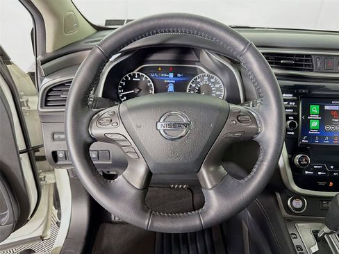 Used 2021 Nissan Murano SL w/ SL Moonroof Package AWD/4WD image 3