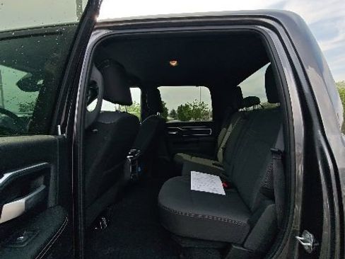 Used 2022 RAM 2500 Big Horn w/ Night Edition image 15