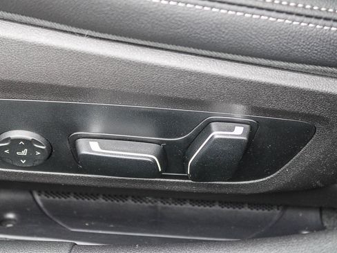 Used 2026 BMW 330i Sedan RWD image 18