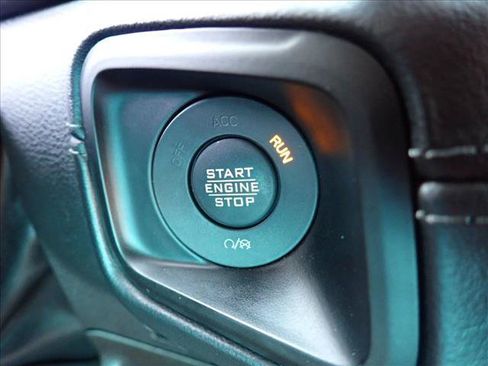 Used 2024 Jeep Wrangler Unlimited Rubicon 4xe w/ Technology Group AWD/4WD image 23
