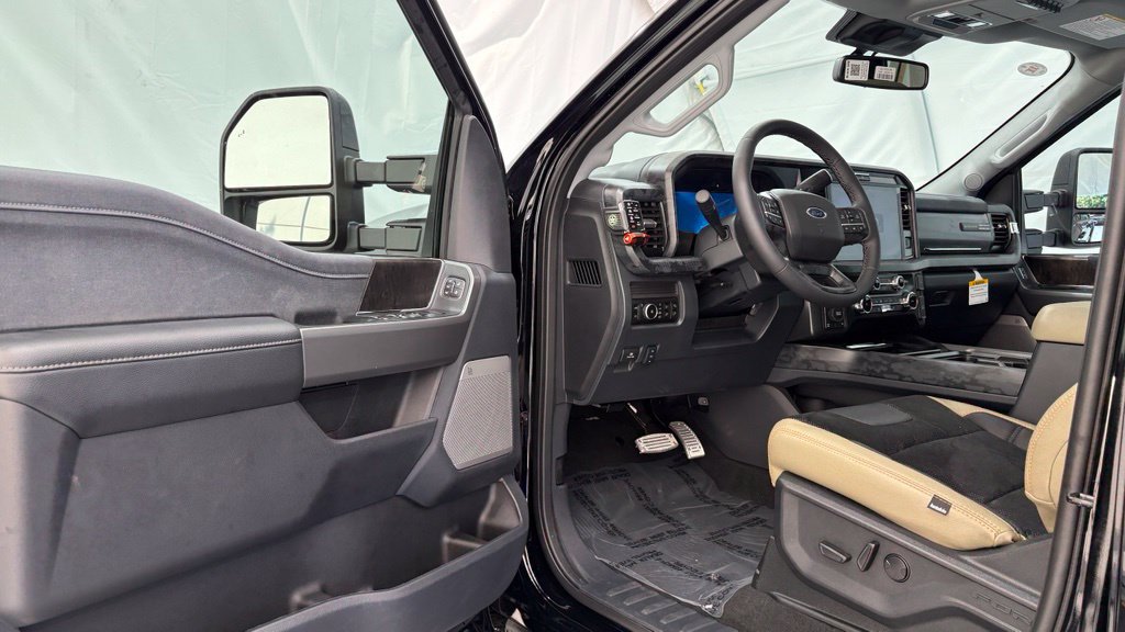 New 2026 Ford F250 Lariat w/ Black Appearance Package AWD/4WD image 33