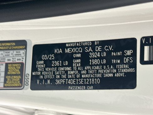 Used 2025 Kia K4 FWD image 12
