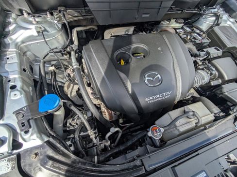 Used 2018 MAZDA CX-5 Touring w/ Preferred Equipment Package image 37