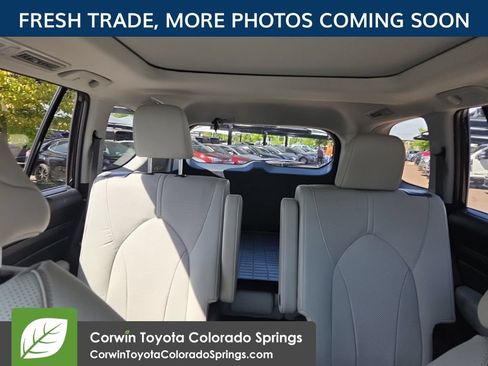 Used 2025 Toyota Grand Highlander AWD Hybrid image 16