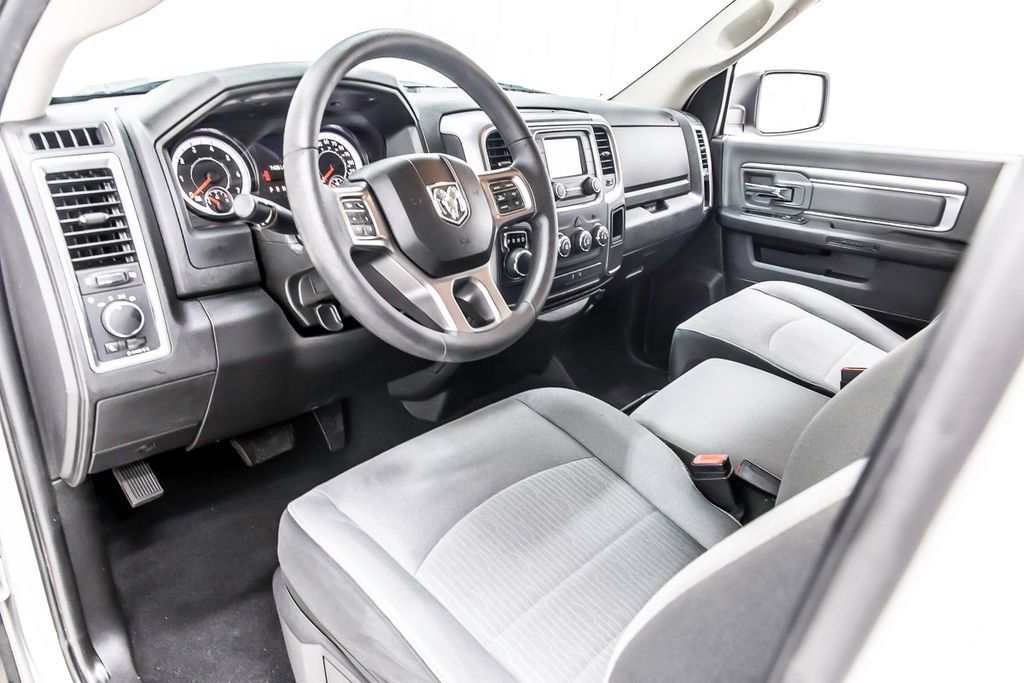 Used 2022 RAM 1500 Classic SLT RWD image 27