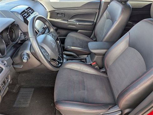 Used 2024 Mitsubishi Outlander Sport ES image 12