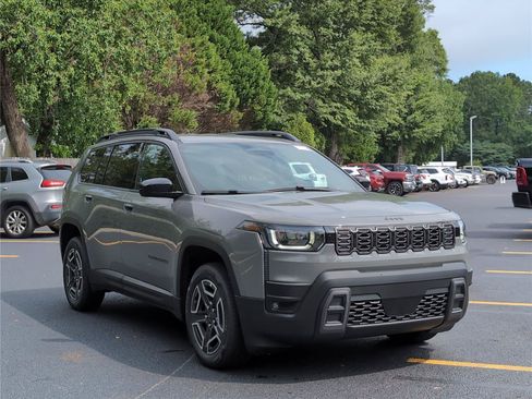 New 2026 Jeep Cherokee Laredo AWD/4WD image 9