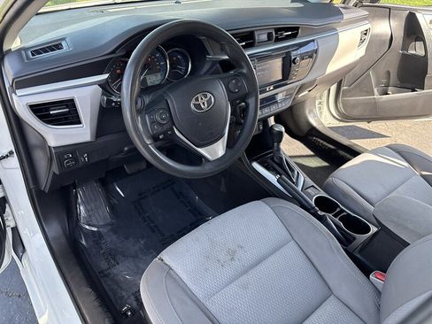 Used 2016 Toyota Corolla LE FWD image 21