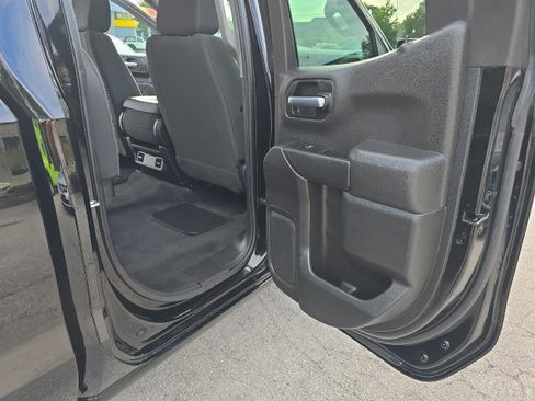 Used 2020 Chevrolet Silverado 1500 Custom w/ Custom Value Package image 34