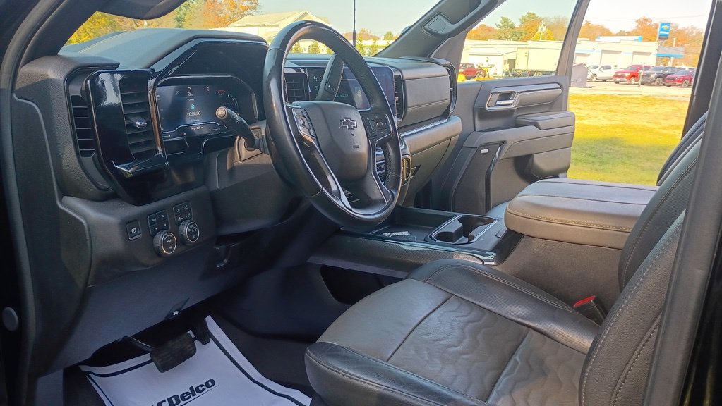 Used 2024 Chevrolet Silverado 2500 ZR2 AWD/4WD image 10