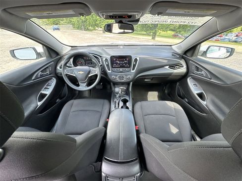 Used 2023 Chevrolet Malibu LT image 21