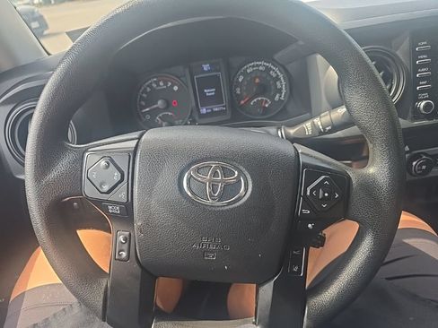 Used 2021 Toyota Tacoma SR RWD image 15