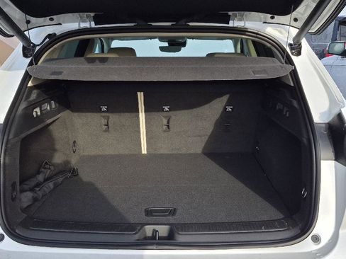 Used 2023 Buick Envision Avenir image 5