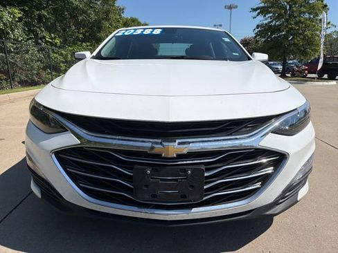Used 2024 Chevrolet Malibu LT FWD image 8