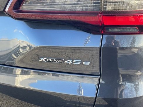Used 2023 BMW X5 xDrive45e image 27