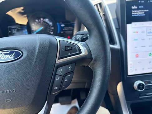 Used 2023 Ford Edge SEL w/ Convenience Package AWD/4WD image 22