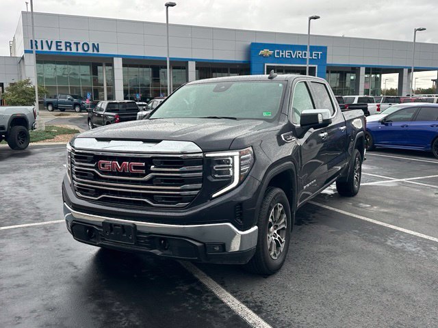 Certified 2025 GMC Sierra 1500 SLT AWD/4WD image 12