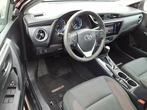 Used 2017 Toyota Corolla LE w/ Carpet Mat Package (TMS) image 15