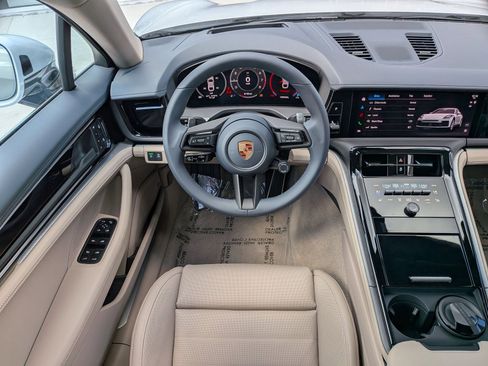 New 2026 Porsche Panamera image 15