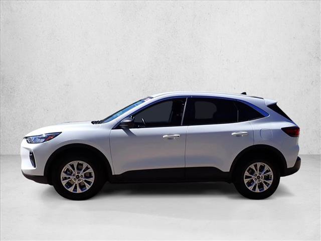 Used 2023 Ford Escape Active AWD/4WD image 2