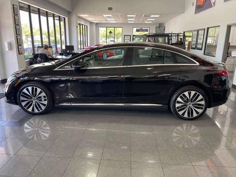 Used 2023 Mercedes-Benz EQE 350+ Sedan w/ Exclusive Trim Package image 2
