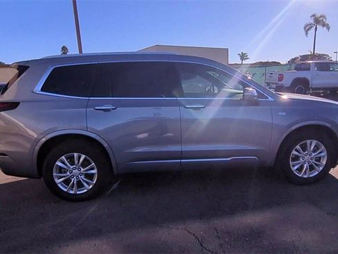 Certified 2023 Cadillac XT6 Luxury image 12