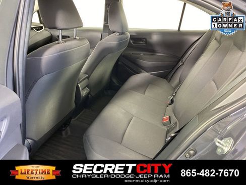 Used 2025 Toyota Corolla LE FWD image 29