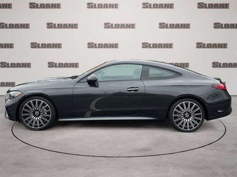 Used 2025 Mercedes-Benz CLE 450 CLE 450 image 2