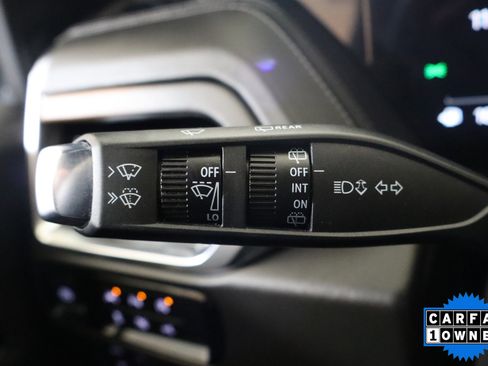 Used 2025 GMC Yukon Denali image 31