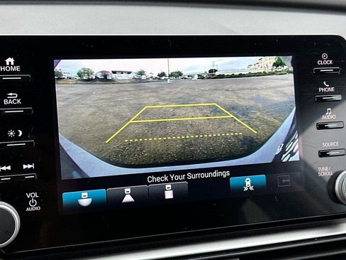 Used 2021 Honda Accord EX-L image 20