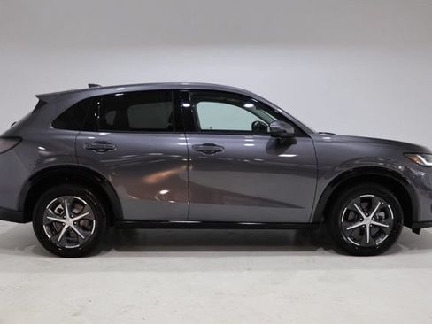 Used 2025 Honda HR-V EX-L image 8
